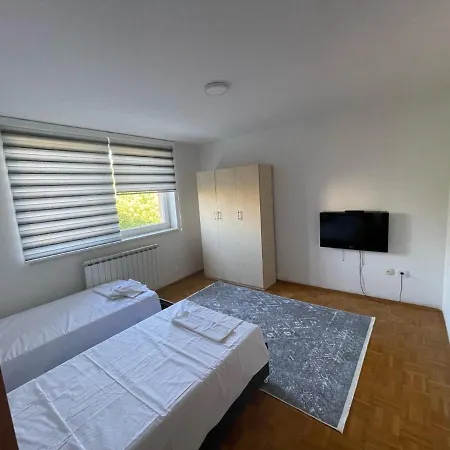 Apartamento Ilidza Luzani *
